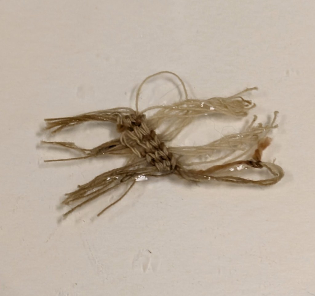 The detached endband during the washing process